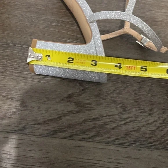 NWT Jewel Badgley Mischka Silver jewel dressy block heels | Size 7 - Picture 4 of 13